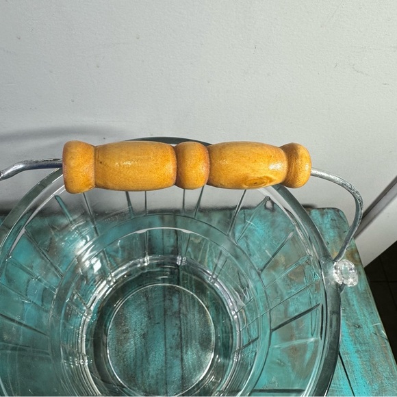 Vintage Anchor Hocking Ice Bucket With Wood Handle - Picture 4 of 8